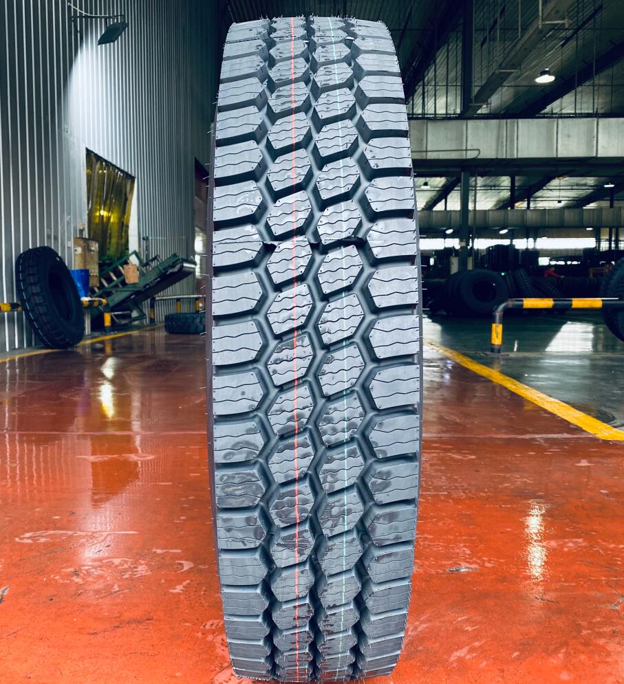 11R22.5 11R24.5 HD152 Snow Pattern Winter truck tyre Canada market